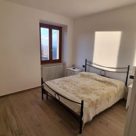 Rocchetta Feriehus Genga (Ancona)